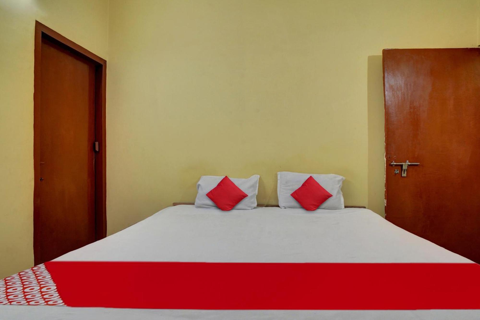 Super Hotel O Om Shriyam Banquet And Heritage Патна Екстериор снимка